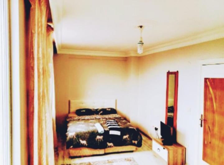 Ahmet Teacher Hotel,6 Minutes From The Airport Arnavutkoy Zewnętrze zdjęcie