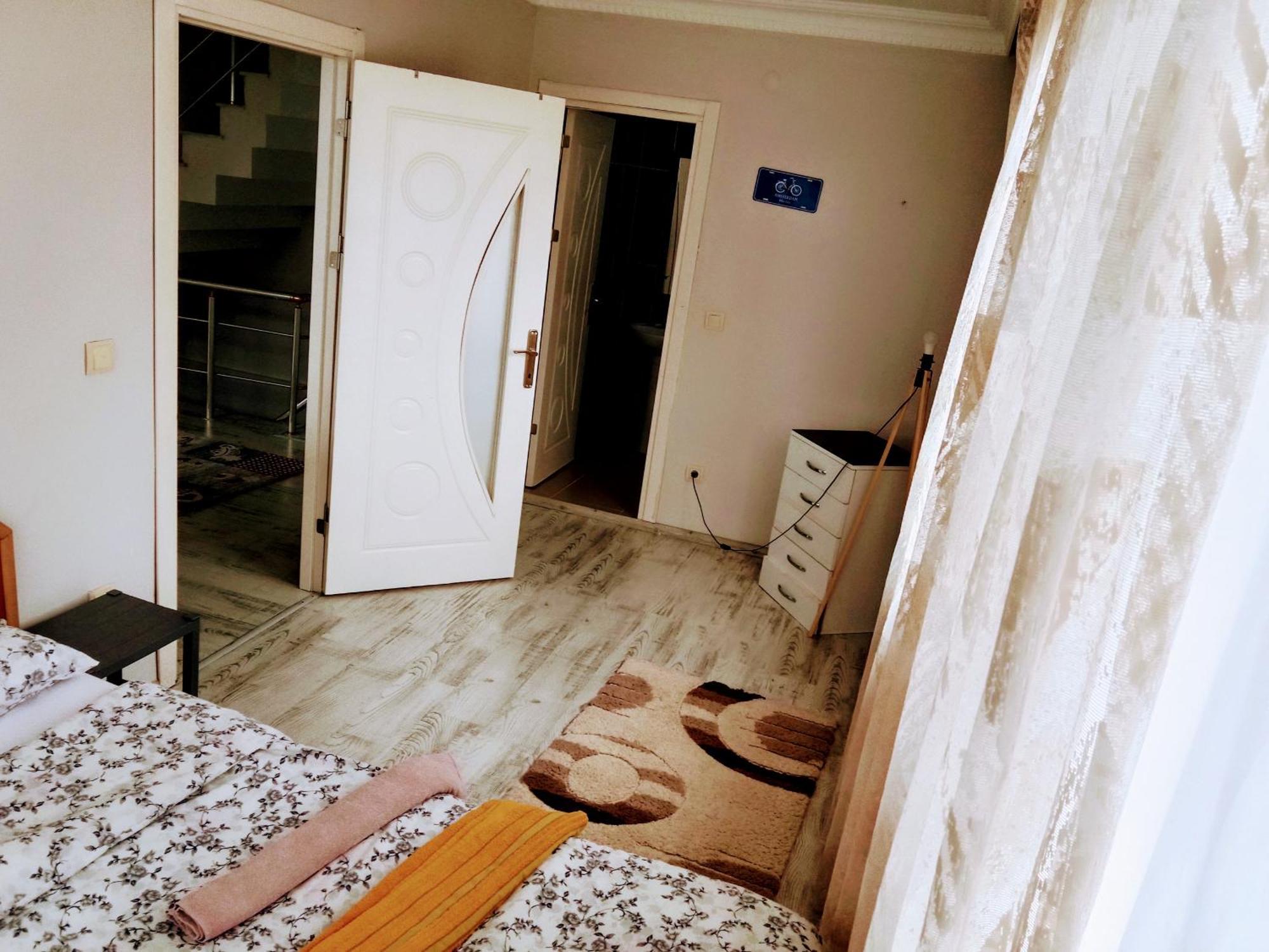 Ahmet Teacher Hotel,6 Minutes From The Airport Arnavutkoy Zewnętrze zdjęcie