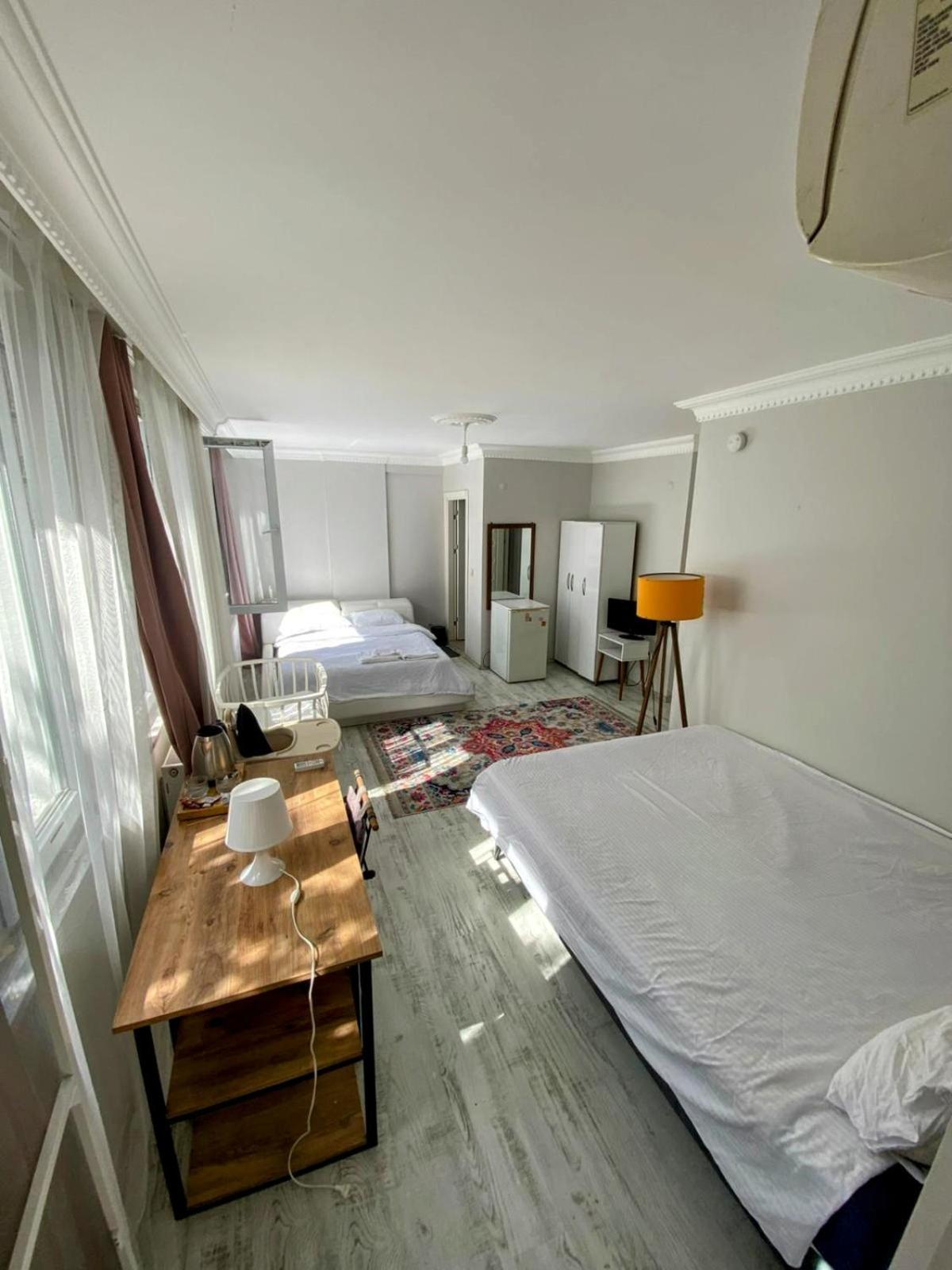 Ahmet Teacher Hotel,6 Minutes From The Airport Arnavutkoy Zewnętrze zdjęcie